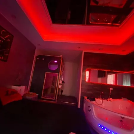 Le Reve D'Une Nuit Suite Amour Sarreguemines Exterior photo