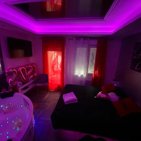 Le Reve D'Une Nuit Suite Amour Sarreguemines Exterior photo